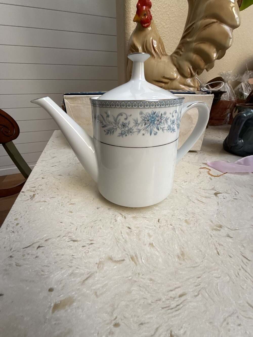 Noritake Contemporary Fine China Blue Hill Pattern 2482 Teapot - Picture 3 of 5